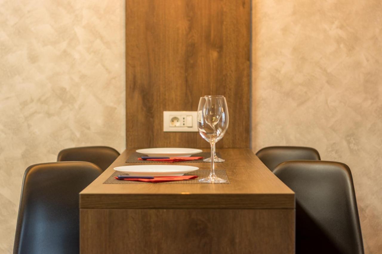 Modern Downtown Apartment Kolozsvár Kültér fotó
